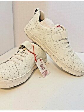 Camper Runner Four Kids Marty Wave Houston - White - Size 5.5 NEW
